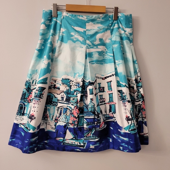 Watercolor Med Lenght A Line  Landscape Skirt Sz 10 - Picture 5 of 8